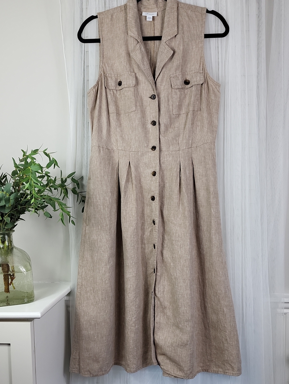 J Jill 100% linen Sleeveless Button-Front Dress in Taupe. Size